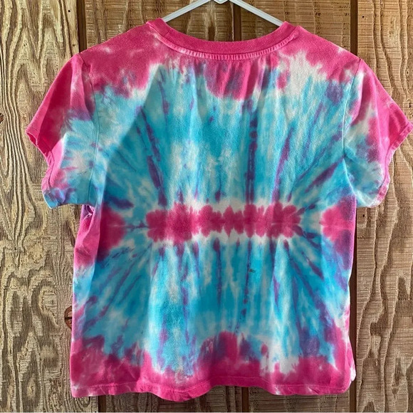 ⭐️3 for $20 Sale‼️ Tie Dye Skittles Tee 🌈 - Picture 3 of 3